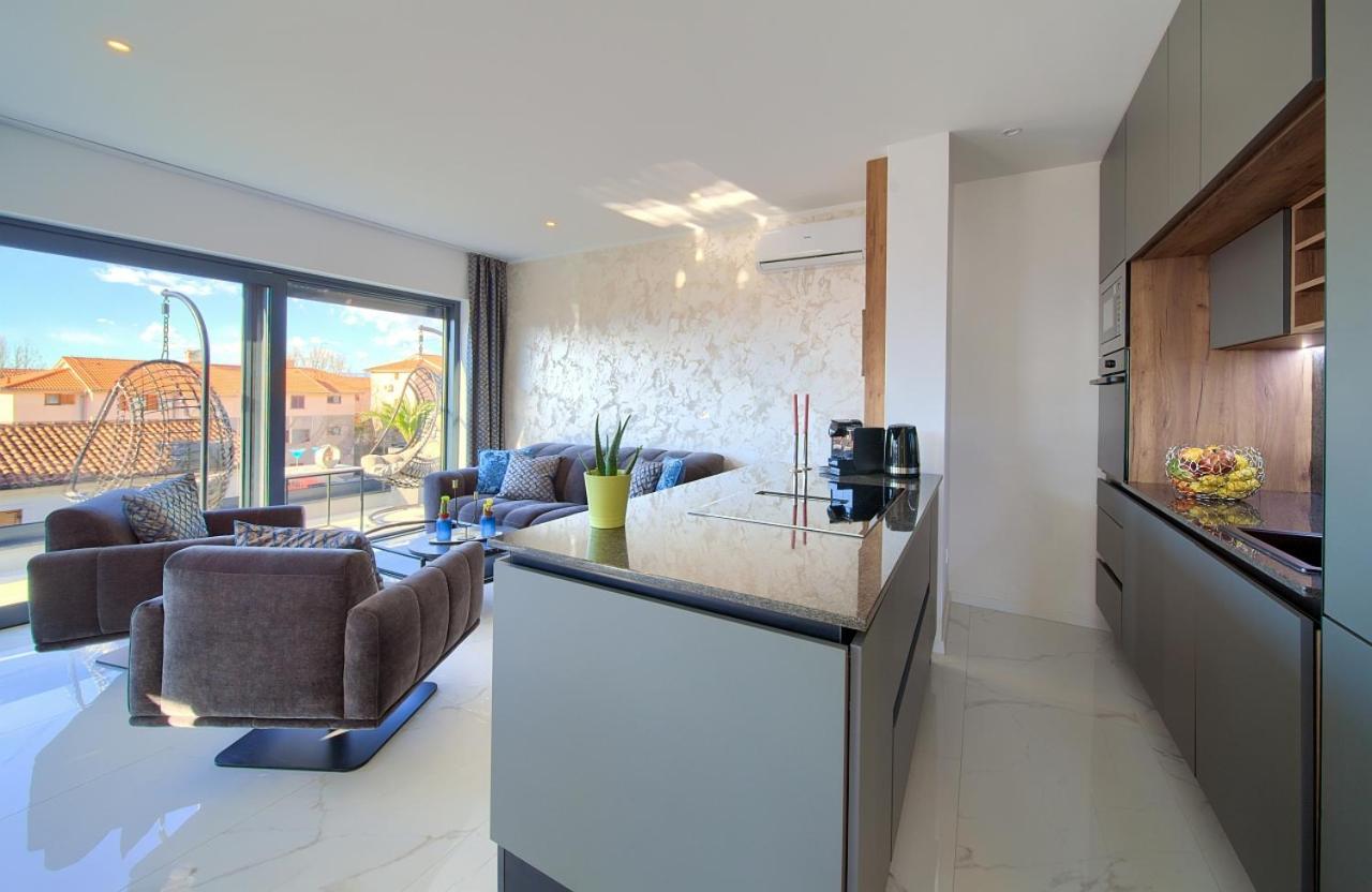 Penthouse Rosa Apartment Malinska Exterior photo